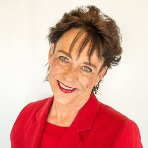 Meet your Posher, Martha